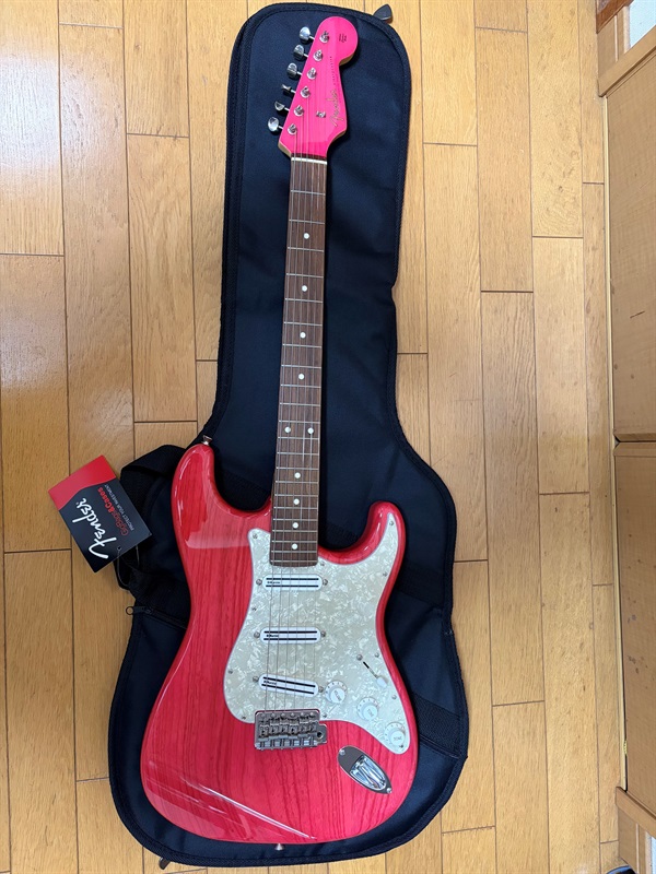 Fender Japan ST62/ASH/MH (TRP)の画像